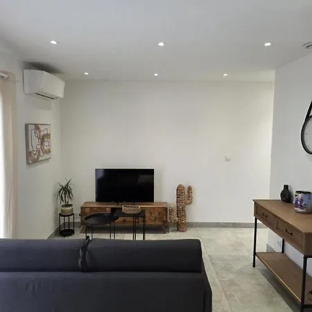 200m De La En Centre Au Calme Avec Garage Num4 Apartment