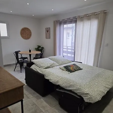200m De La En Centre Au Calme Avec Garage Num4 Le Grau-du-Roi